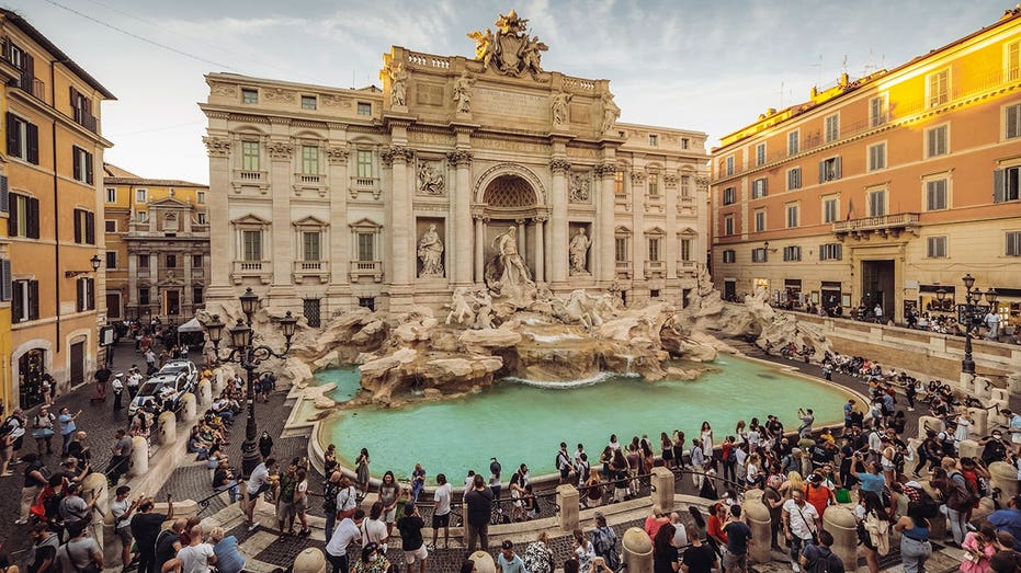 Tourist takes forbidden plunge at iconic landmark as visitors watch, stunned Adelaide Schools